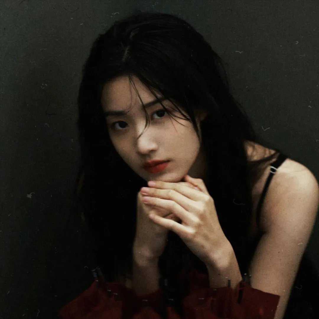 流放路上我靠直播养活了一家老小